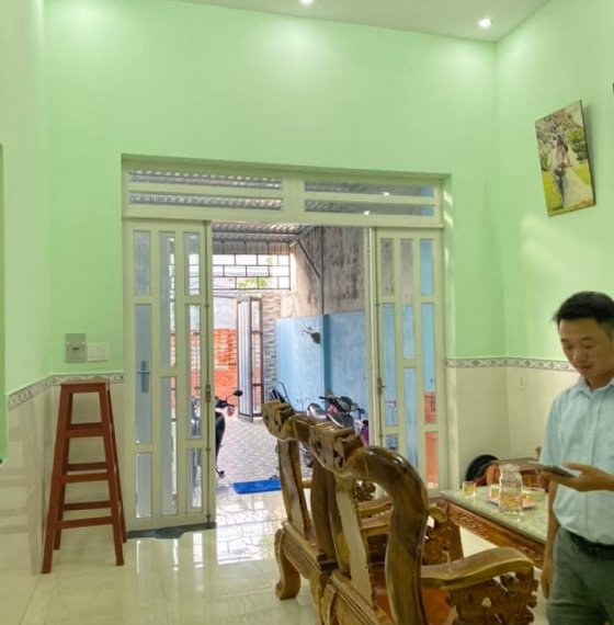 Cần bán Nhà C4 đẹp thoáng mát , có gác , hẻm đường Hàn Thuyên P10 tp Vũng Tàu