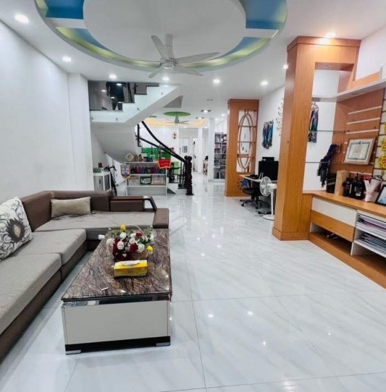 Bán Nhà đường Hoàng văn Thụ phường Vũng Tàu tp HCM 