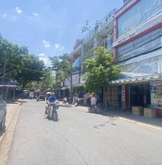 Nhà CHO THUÊ ngay cổng chợ Rạch Dừa tp Vũng Tàu