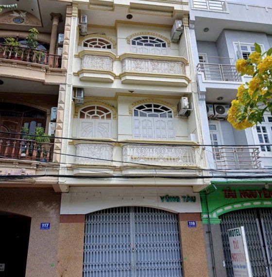 Bán Nhà mặt tiền đường 3/2 gần biển  Bãi Sau Vũng Tàu 