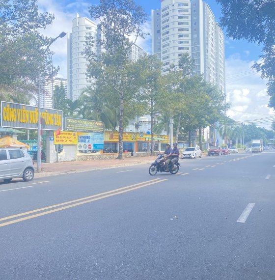 Bán Nhà mặt tiền đường Trương Văn Bang phường 7 Vũng Tàu 