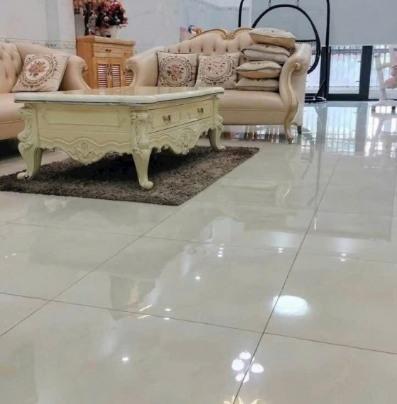 Bán nhà mặt tiển đường 30/4  , nhà 1 trệt 3  lầu, bìa hồng hoàn công. 