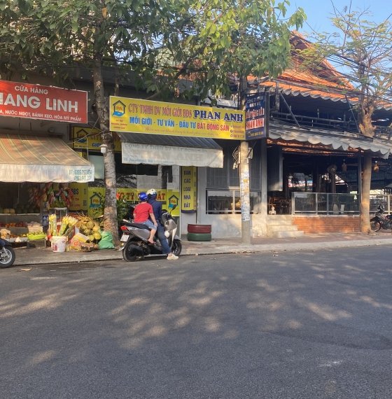 Cho thuê mặt tiền góc đường Huỳnh văn Hớn trục chính khu Khang Linh p10 