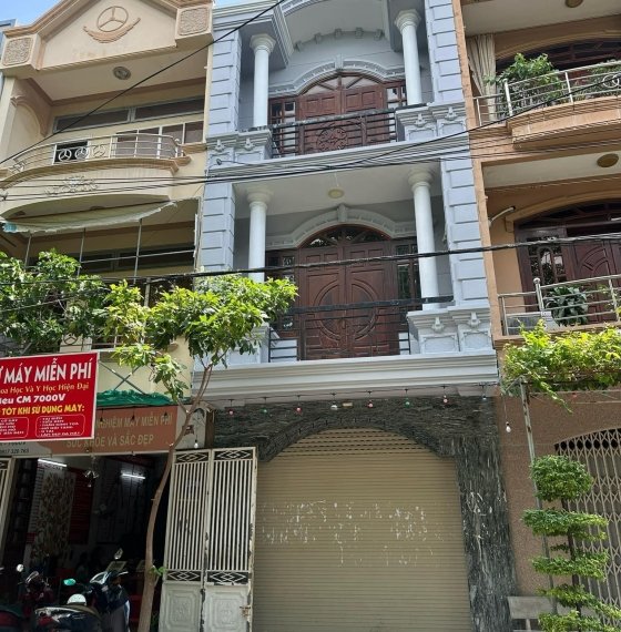 Nhà khu phố chợ Rạch Dừa Vũng Tàu cần bán 