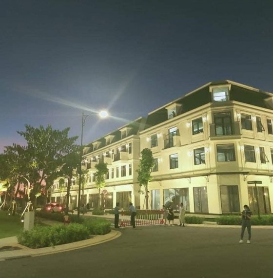 cần sang nhượng lại căn nhà liền kề dự án lavida vườn Xuân khu nhà ở cao cấp bậc nhất tpvt.
