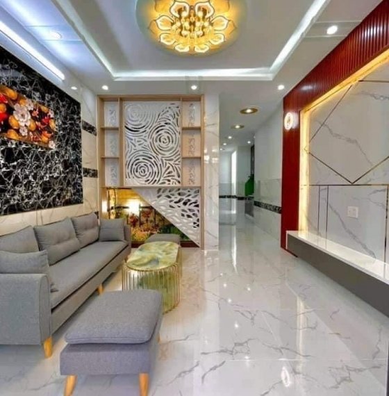 Cần bán nhà 1 trệt 1 lầu trung tâm thành phố Vũng Tàu.