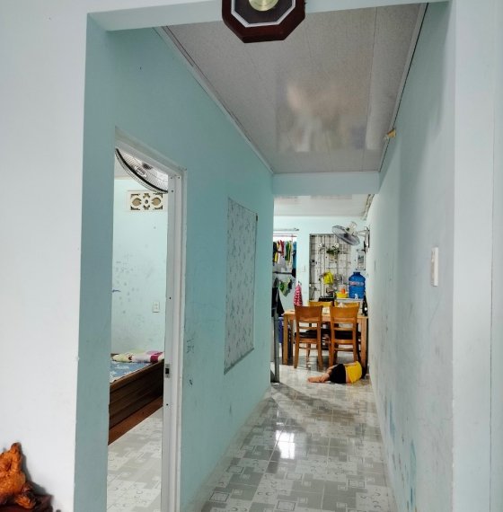 Bán nhà c4 gác đúc đường Nguyễn hữu Cảnh tpvt