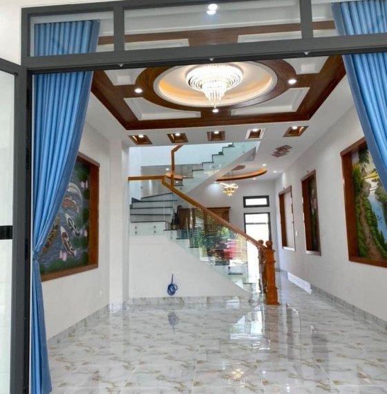 NHÀ ĐẸP THÌ TRẤN LONG ĐIỀN