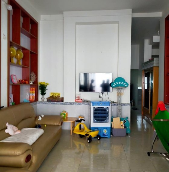 BÁN NHÀ 1 TRỆT 1 LẦU TẠI ĐƯỜNG 30/4