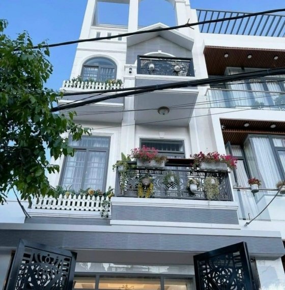 BÁN NHÀ ĐẸP MẶT TIỀN ĐƯỜNG BÌNH GIÃ