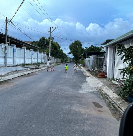 BÁN ĐẤT MẶT TIỀN ĐƯỜNG NHỰA SỐ 3