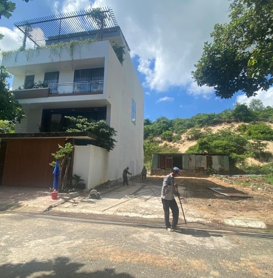 Đất Biệt Thự vườn - lưng tựa đồi ( Hàng Hiếm ) khu nhà ở Khang Linh P11 , gần bãi biển tp Vũng Tàu