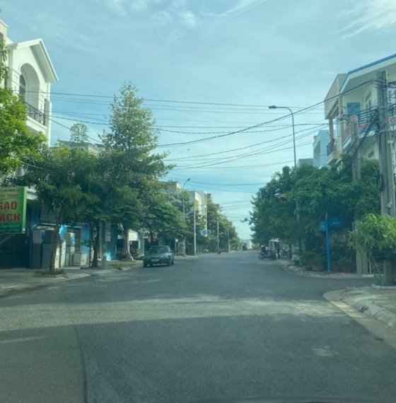 Bán nhà 3 tầng đã có bìa đỏ cty Khang Linh phường 10 tp Vũng Tàu