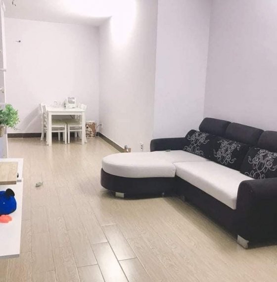 Cần tiền nên bán căn chung cư seeview ngay khu đô thị Chí Linh đang cho thuê 4.5 triệu/ tháng. TPVT