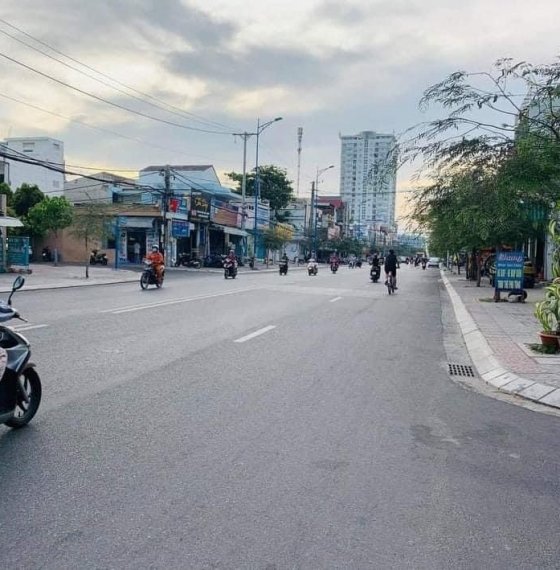 Bán lô đất diện tích quá đẹp và vị trí HOT đang sốt hiện nay ở Nguyễn Hữu Cảnh, P.Thắng Nhất TPVT