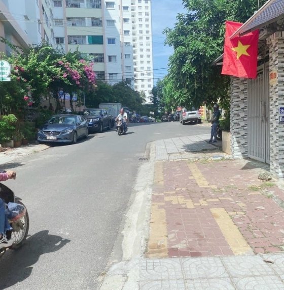 Bán đất thổ cư 3,2 tỷ đường Nguyễn hữu cảnh, phường Thắng nhất tp Vũng tàu