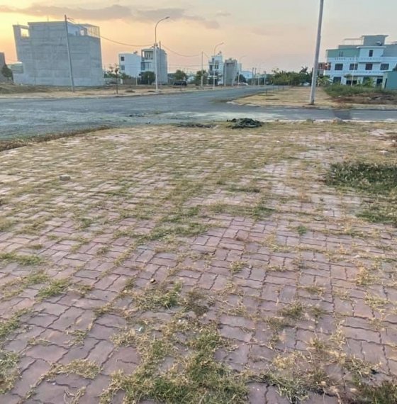 Lô biệt thự MẶT TIỀN đường Rạch Bà 2 , khu Khang Linh P11 tp Vũng Tàu