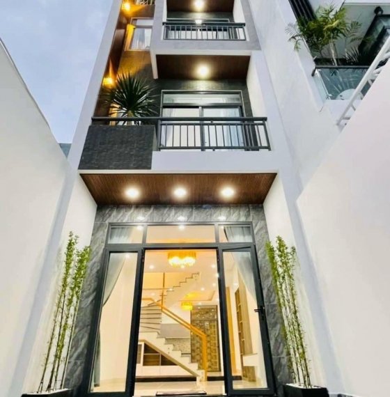 Bán nhà đẹp mới xây hẻm ô tô 121 BaCu, Phường 4, TP Vũng Tàu.