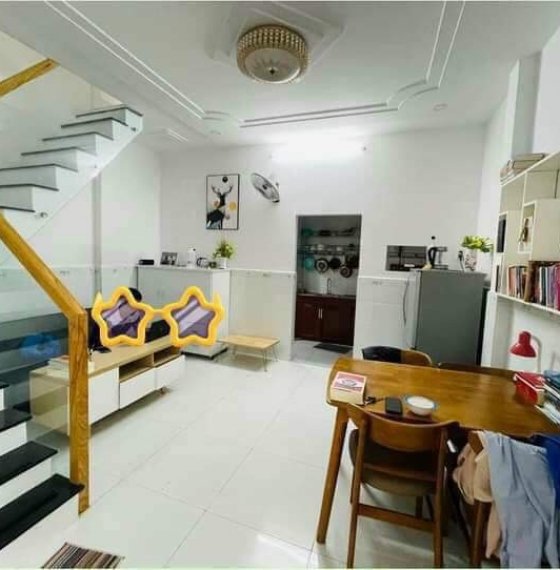 Bán nhà 1tr 1 lầu hẻm đường phạm Hồng thái P7 tp Vũng tàu . Giá bán 1,950 tỷ