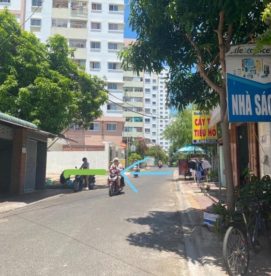Bán đất sát chung cư xh 217 Nguyễn hữu Cảnh TPVT