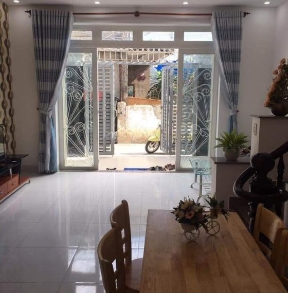 Bán nhà hẻm đường Lê Hồng Phong tp Vũng Tàu, gần ngã 5 . giá bán 3 tỷ 250tr có tl