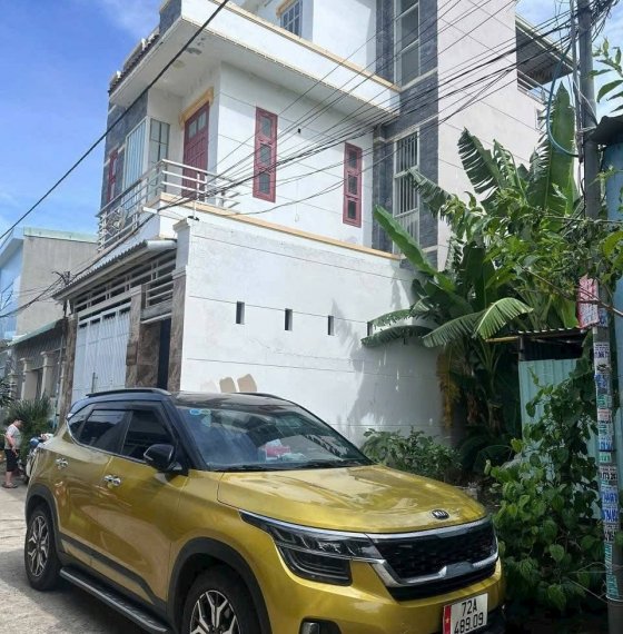 Bán nhà 1 trệt 2 lầu hẻm xe hơi khu dân cư phường Phước Thắng , tp Hồ Chí Minh.