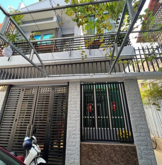 Bán nhà trung tâm tp Vũng Tàu dt 119m2 ngang 8,6m