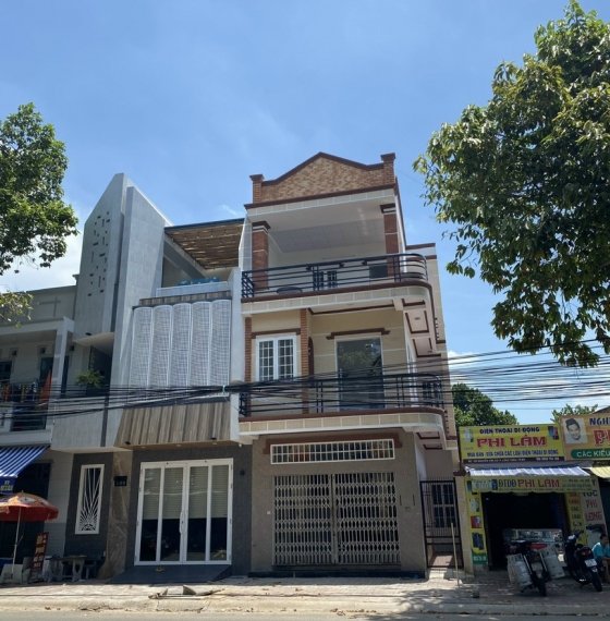 Bán nhà đường Nguyễn Văn cừ Long Toàn tp bà rịa