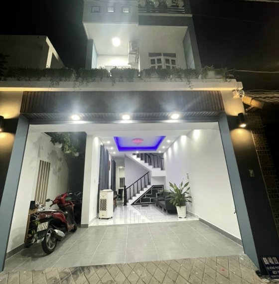 Bán nhà đường Lê Hồng Phong TpVt