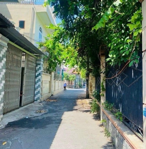 Bán Nhà 1tr 1 lầu trung tâm thành phố Vũng Tàu giá rẻ dưới 4 tỷ