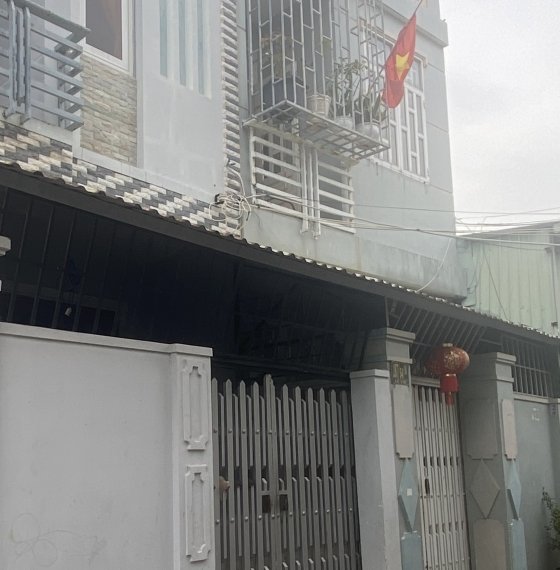Ngộp . Cần bán nhà đường Lê lợi tp Vũng Tàu  giá dưới 4 tỷ