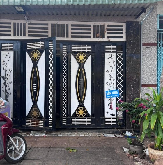 Bán Nhà mặt tiền đường tỉnh 328 Hoà Bình xuyên mộc