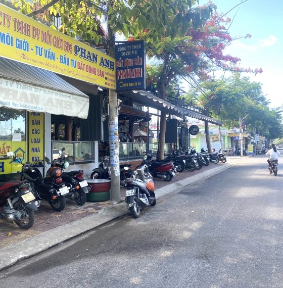 Nhà  kho xưởng- Đất biệt thự cần bán