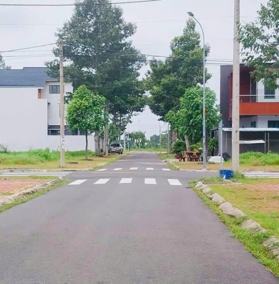 1,990 tỷ lô góc 3 mặt tiền đường Lê anh Xuân ngay bệnh viện tp Bà Rịa