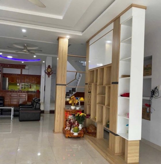 Bán nhà mặt tiền đường 30/4 phường Rạch Dừa tp Vũng Tàu.