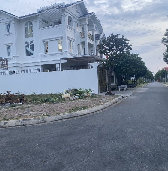 Ngộp. Đất Biệt Thự giá siêu rẻ tp Vũng Tàu gần biển